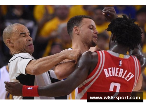 勇士公布明星后卫库里受伤情况，或将缺席季后赛？